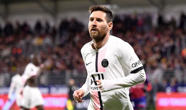  姆巴佩戴帽助巴黎大胜 主教练赛后盛赞其状态  